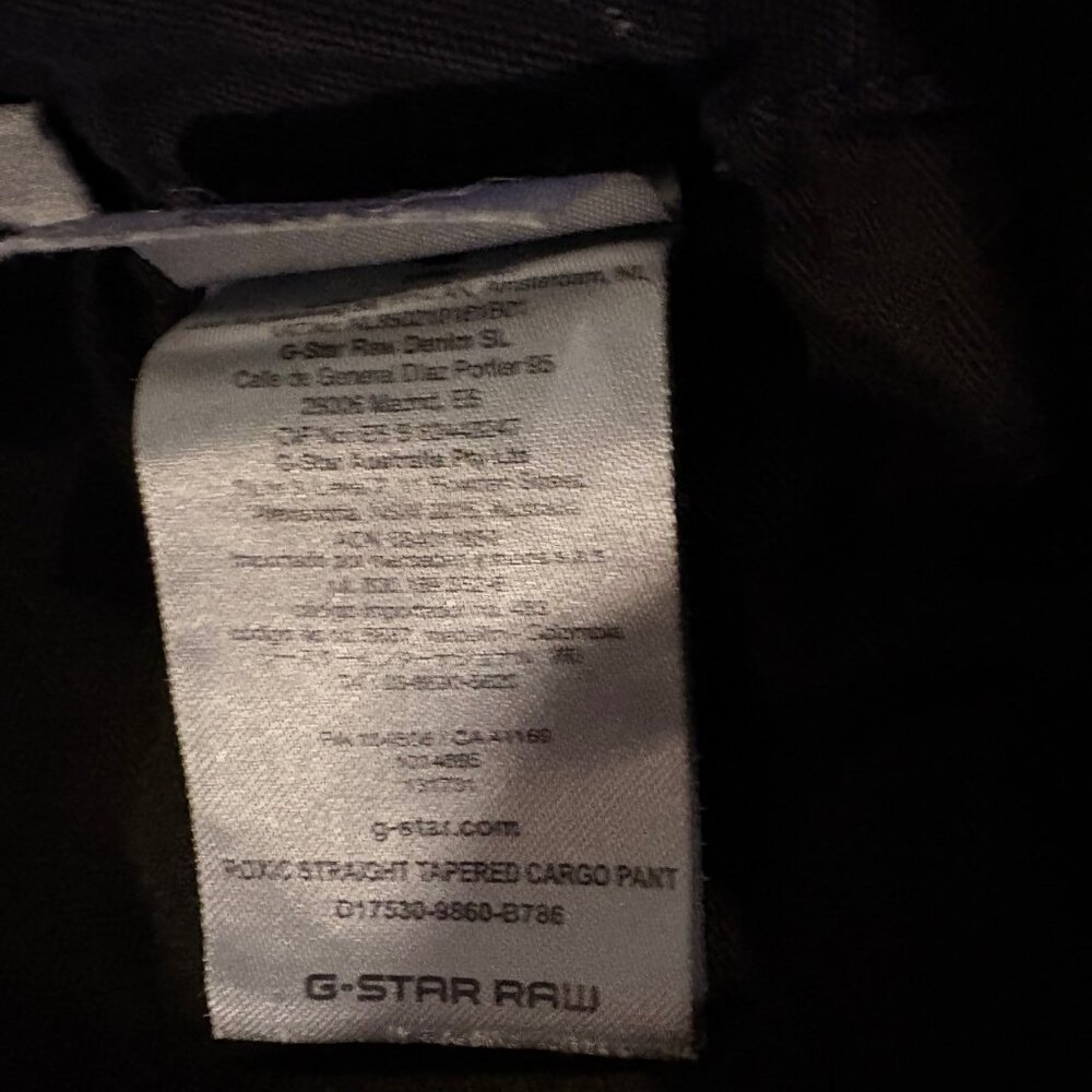 G-Star Roxic Straight Tapered Cargo Pant in Black stretch cotton coated - Picture 10 of 12